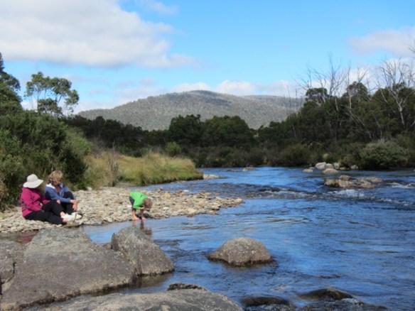 We decide to stroll  down to the Snowy River and take it all in.