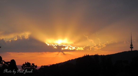 This is a Canberra sunset in action 