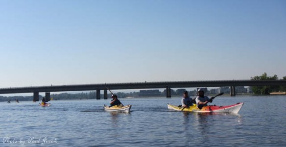 Time for a quick chat and a few hellos 