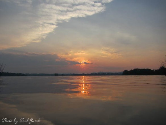 Wow.....stunning sunset is taking place 